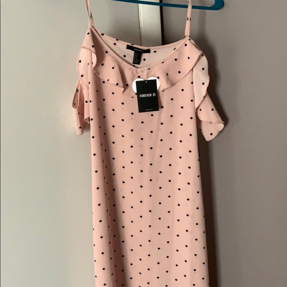Dress - Picture 2 of 4
